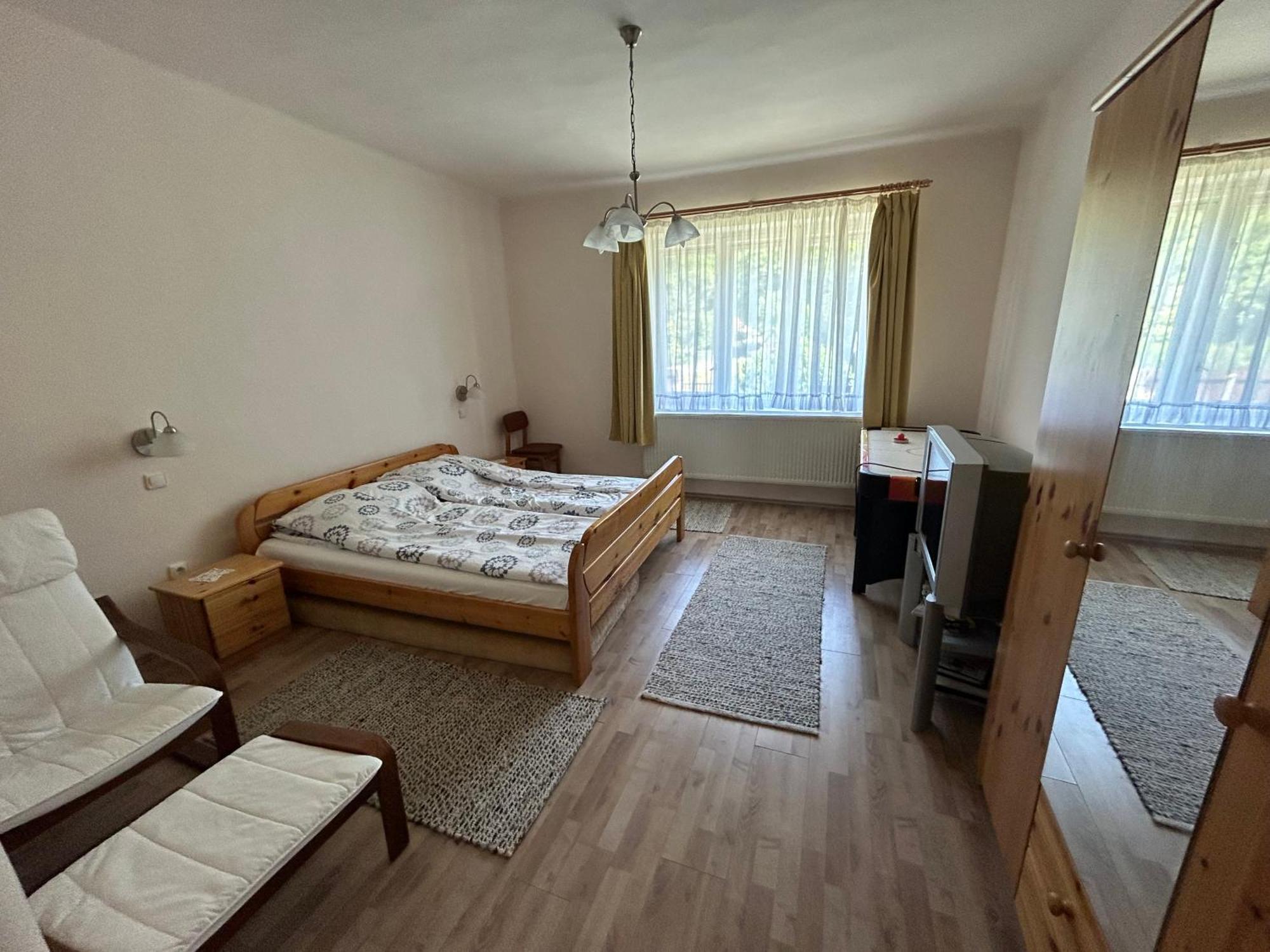Oeroemvoelgy Vendeghaz Hotel Bozsva Luaran gambar