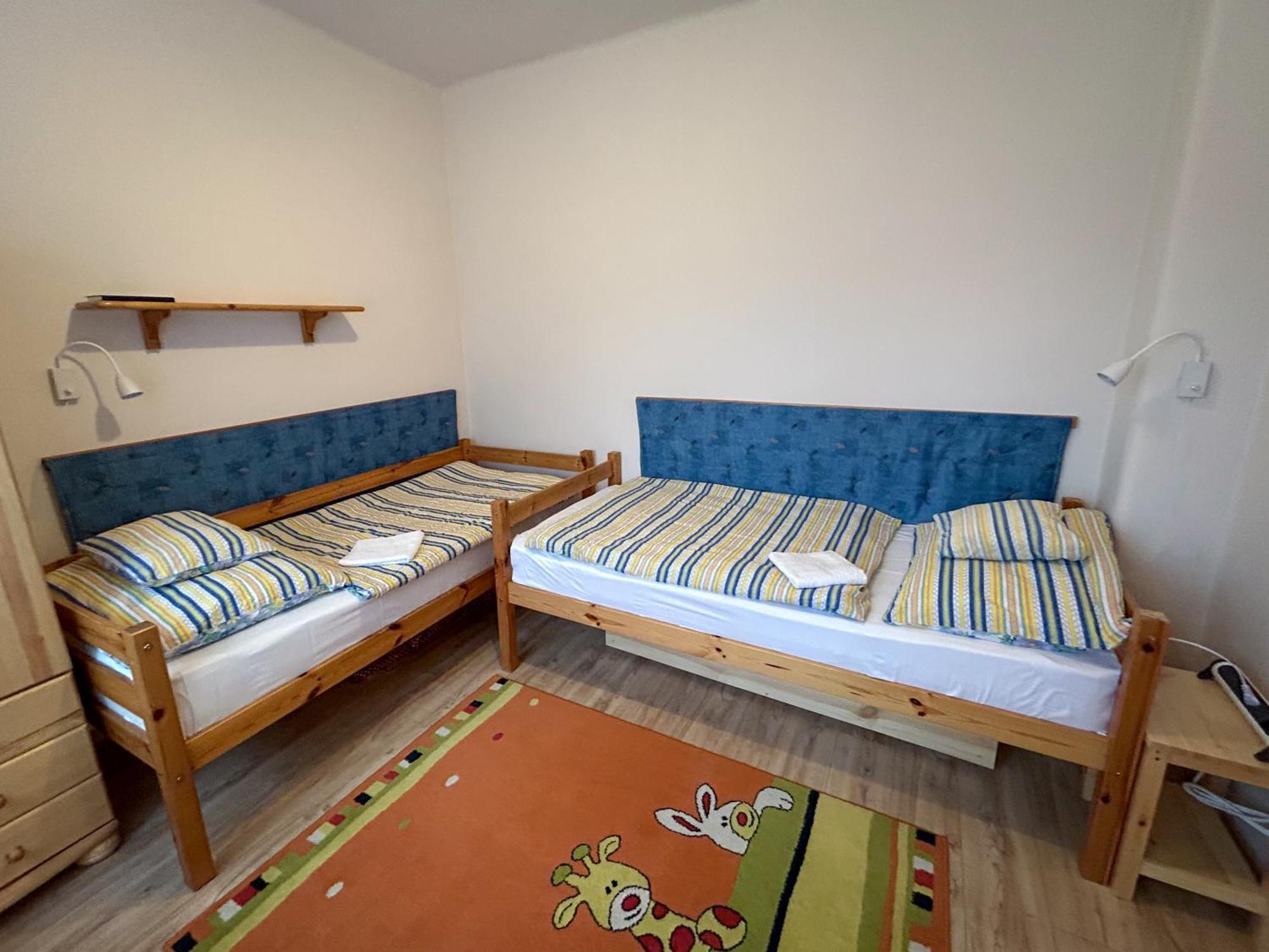 Oeroemvoelgy Vendeghaz Hotel Bozsva Luaran gambar